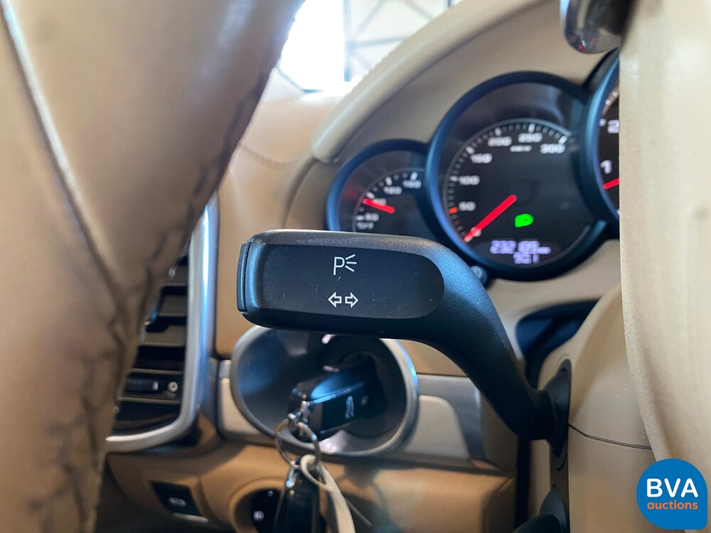 Porsche Cayenne 4.8 Turbo 500pk 2011, 79-ZSP-4