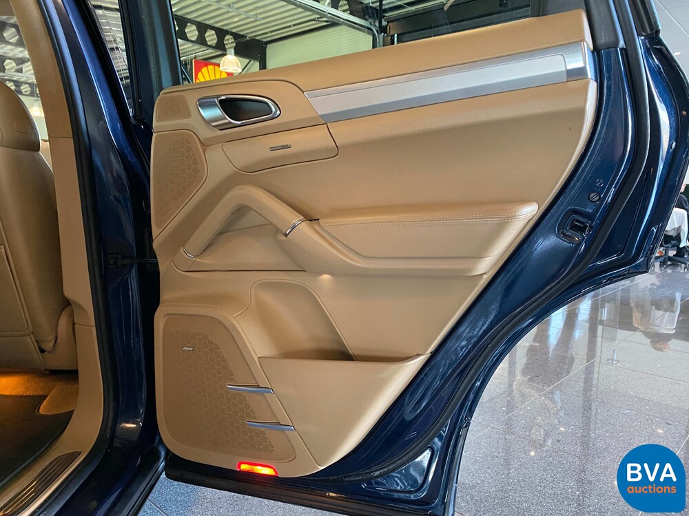 Porsche Cayenne 4.8 Turbo 500pk 2011, 79-ZSP-4