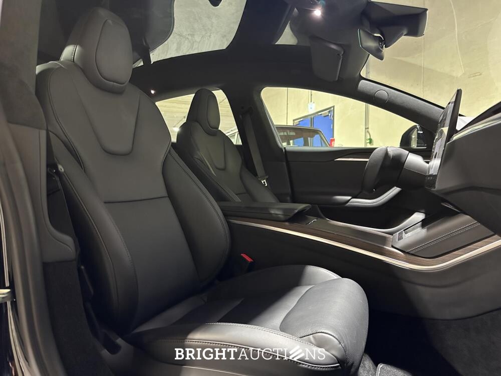 Tesla Model S Long Range 670pk 2022 (Origineel-NL), S-642-BB