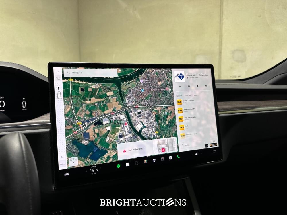 Tesla Model S Long Range 670pk 2022 (Origineel-NL), S-642-BB