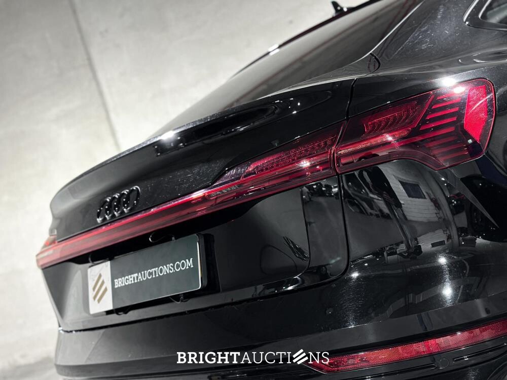 Audi e-tron Sportback 50 Quattro Business Edition Plus 71 kWh 313pk 2020 (Origineel-NL + 1e Eigenaar), J-814-JP