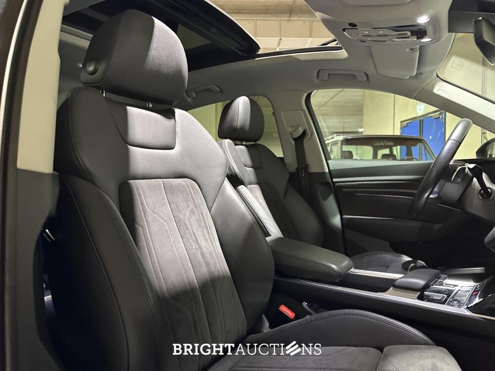 Audi e-tron Sportback 50 Quattro Business Edition Plus 71 kWh 313pk 2020 (Origineel-NL + 1e Eigenaar), J-814-JP