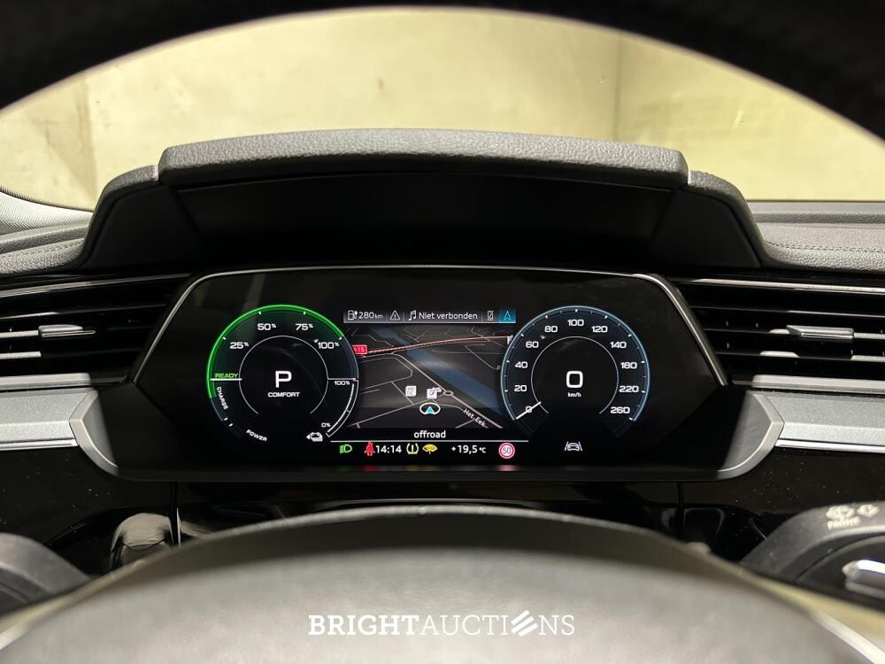 Audi e-tron Sportback 50 Quattro Business Edition Plus 71 kWh 313pk 2020 (Origineel-NL + 1e Eigenaar), J-814-JP