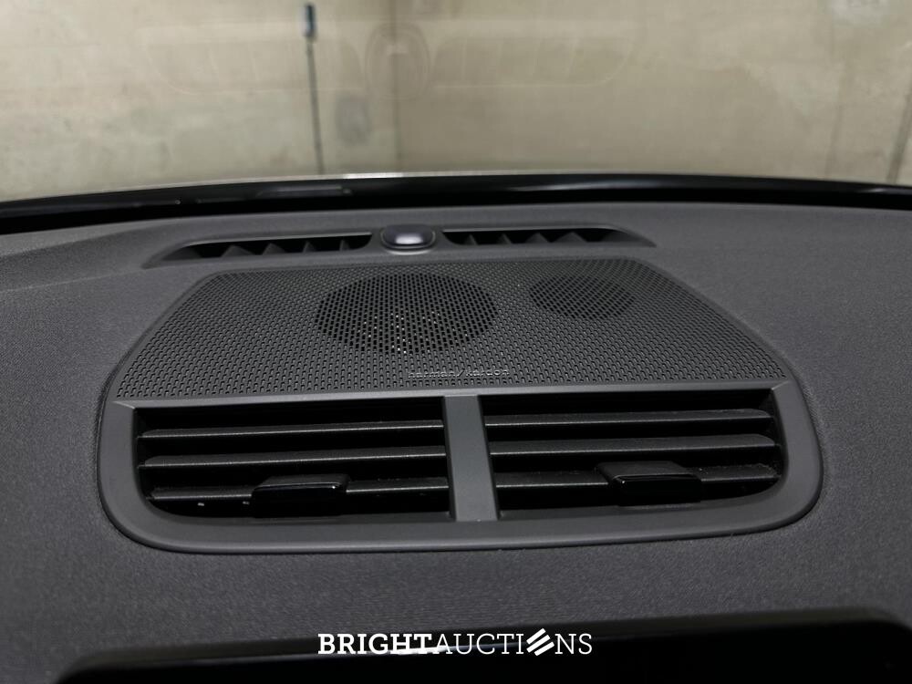 Polestar 2 Long Range Dual Motor Launch Edition 78kWh 408pk 2020 (Origineel-NL + 1e Eigenaar), J-173-PZ