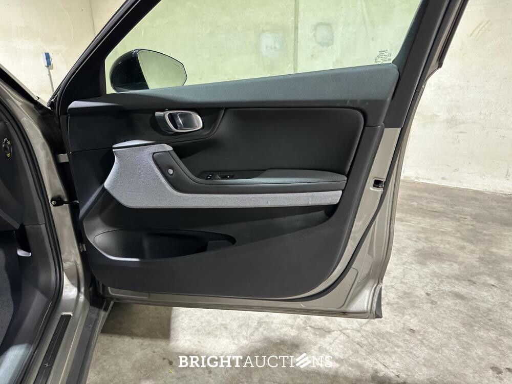 Polestar 2 Long Range Dual Motor Launch Edition 78kWh 408pk 2020 (Origineel-NL + 1e Eigenaar), J-173-PZ