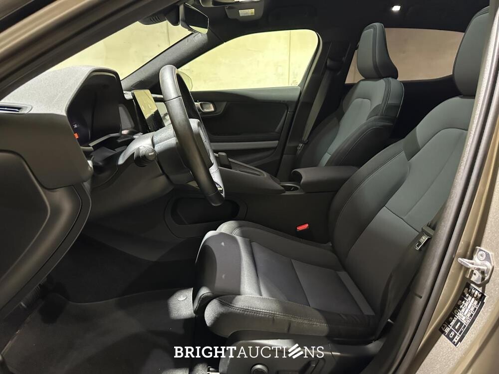 Polestar 2 Long Range Dual Motor Launch Edition 78kWh 408pk 2020 (Origineel-NL + 1e Eigenaar), J-173-PZ