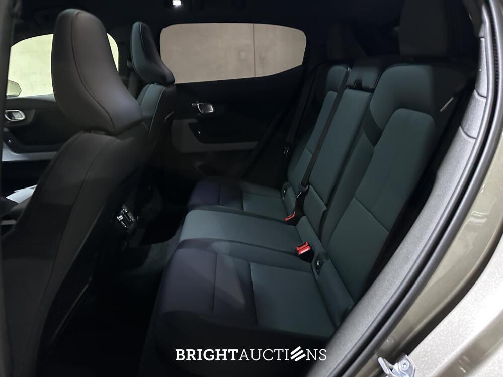 Polestar 2 Long Range Dual Motor Launch Edition 78kWh 408pk 2020 (Origineel-NL + 1e Eigenaar), J-173-PZ