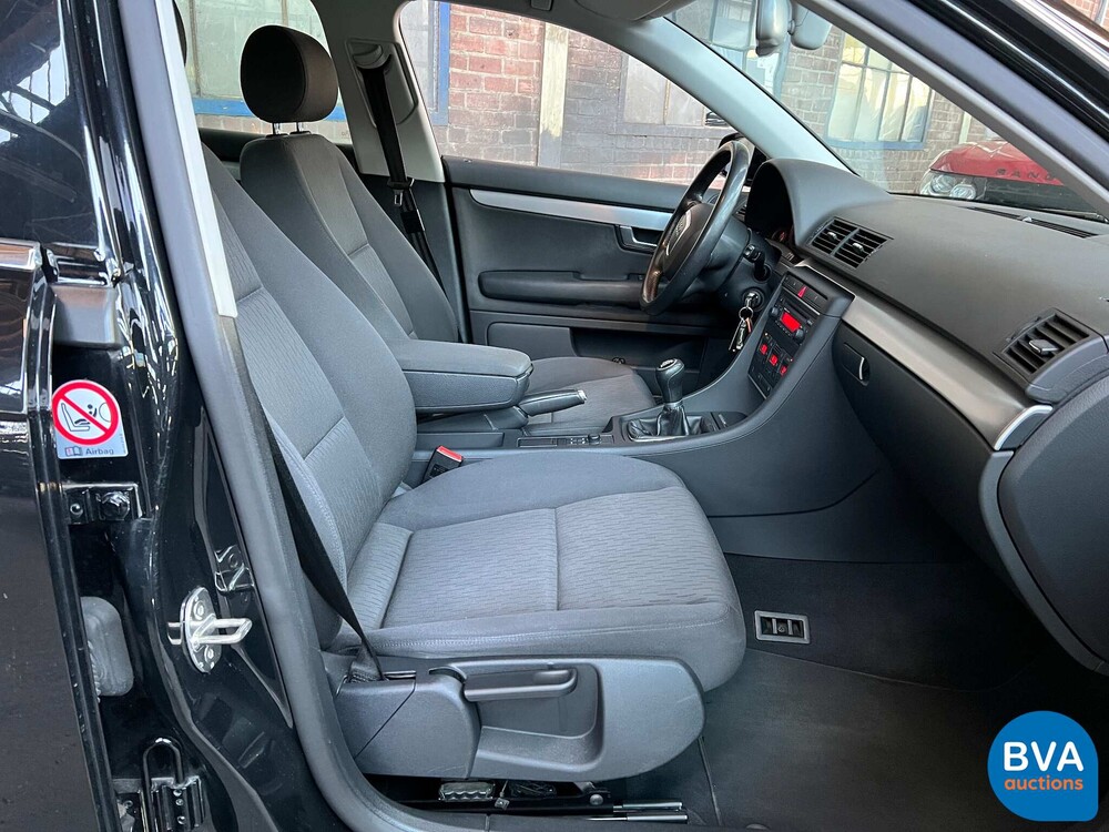 Audi A4 Limousine 2.0 Pro Line 131PS -Org. NL-, 16-SH-YY.