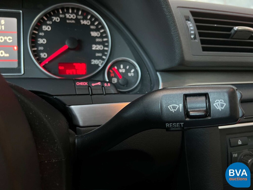 Audi A4 Limousine 2.0 Pro Line 131PS -Org. NL-, 16-SH-YY.