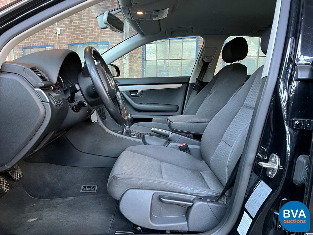 Audi A4 Limousine 2.0 Pro Line 131PS -Org. NL-, 16-SH-YY.