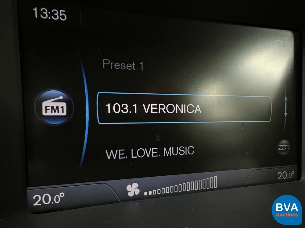 Volvo V60 2.0 D3 5-Zylinder 163PK Summum, GR-322-P.