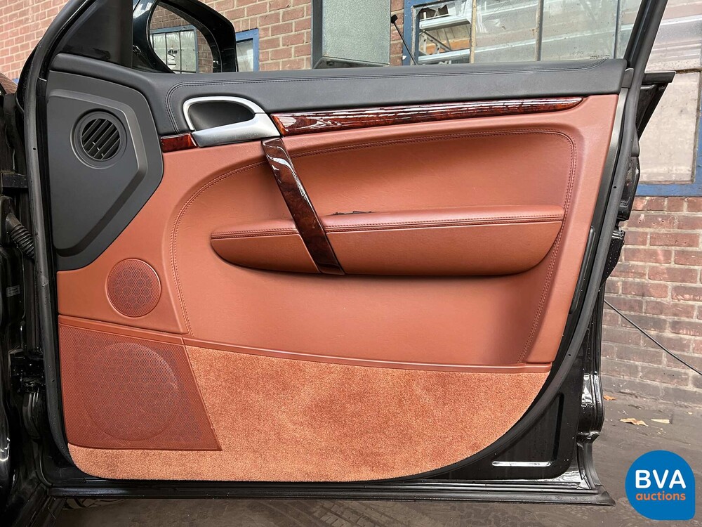 Porsche Cayenne turbo 4.8 V8 500pk 2007