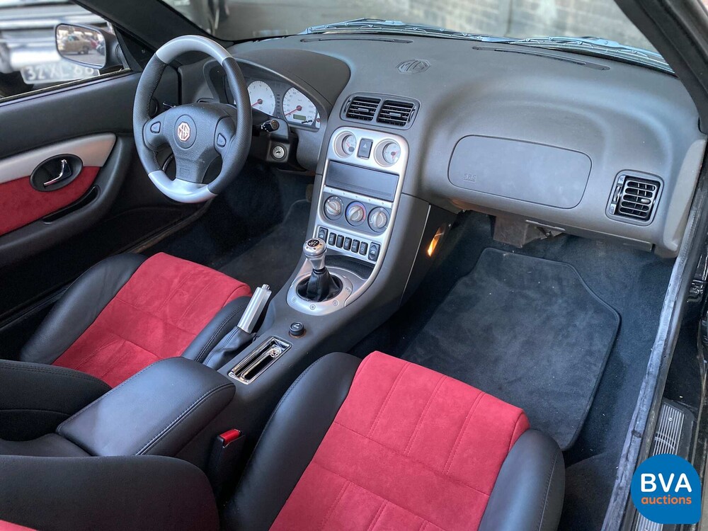 MG TF Cabriolet 80th Anniversary Edition 1/1600 136pk 2004 -Org. NL- NIEUW