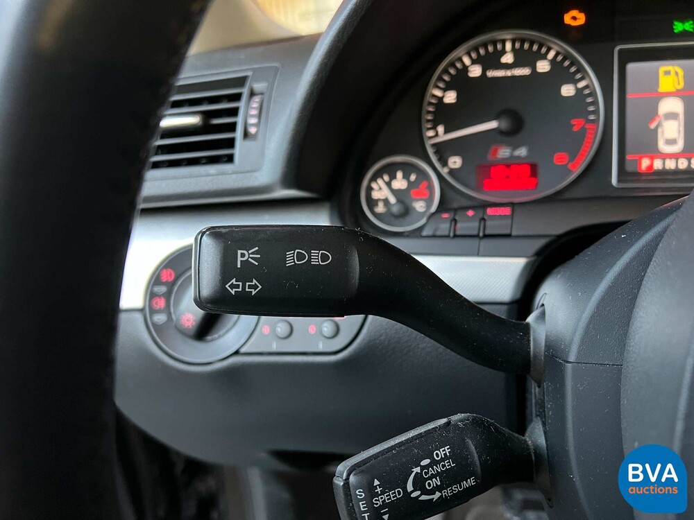 Audi S4 4.2 V8 Quattro ProLine 344pk 2005 -Org. NL-, 97-RB-XH