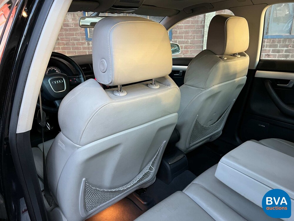 Audi S4 4.2 V8 Quattro ProLine 344pk 2005 -Org. NL-, 97-RB-XH