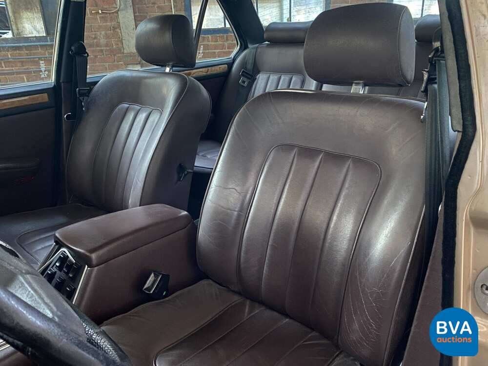 Daimler Double Six 5.3 V12 295pk 1982, 63-TGV-6