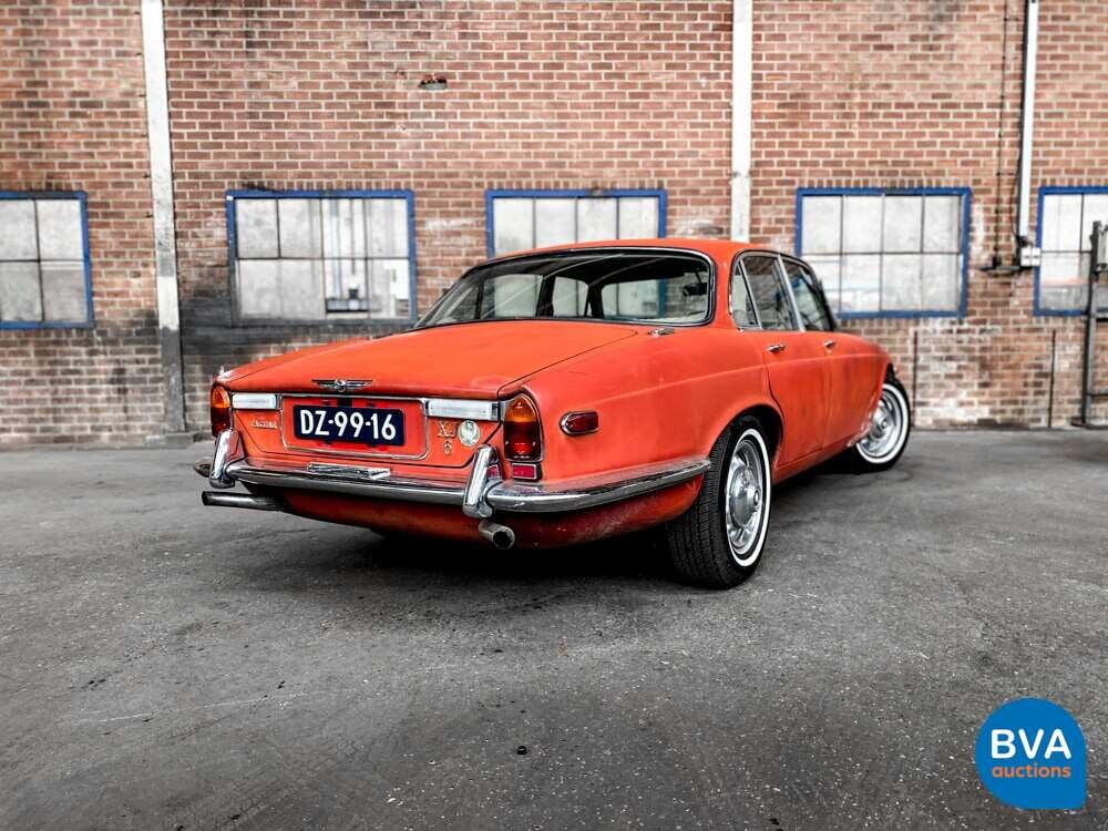 Jaguar XJ6 4.2 239pk 1972, DZ-99-16