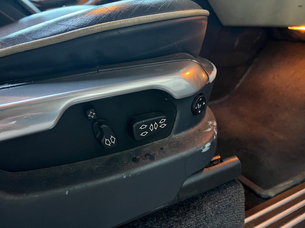 Land Rover Range Rover Vogue 4.4 V8 286pk 2002 -Org. NL-, 11-JN-TJ