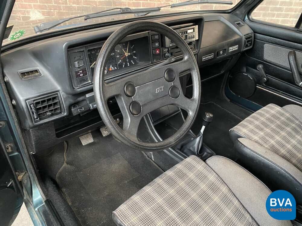 Volkswagen Golf 1 Hatchback 1983, 46-XG-BZ