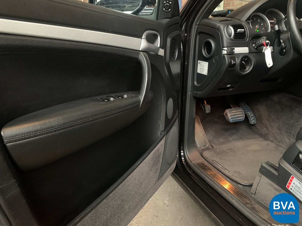 Porsche Cayenne turbo 4.8 V8 500pk 2007 -YOUNGTIMER-