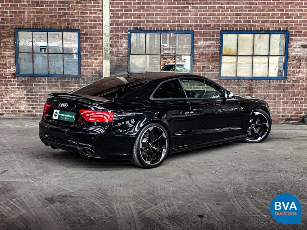 Audi RS5 Coupé Akrapovic 4.2 FSI Quattro 4.2 V8 450 PS 2013.