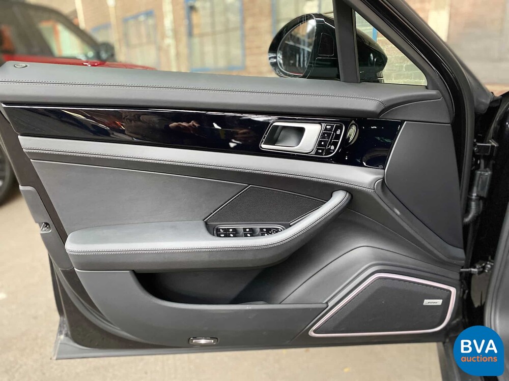 Porsche Panamera E-Hybrid Sport Turismo Sportchrono 462pk 2021 -GARANTIE-.