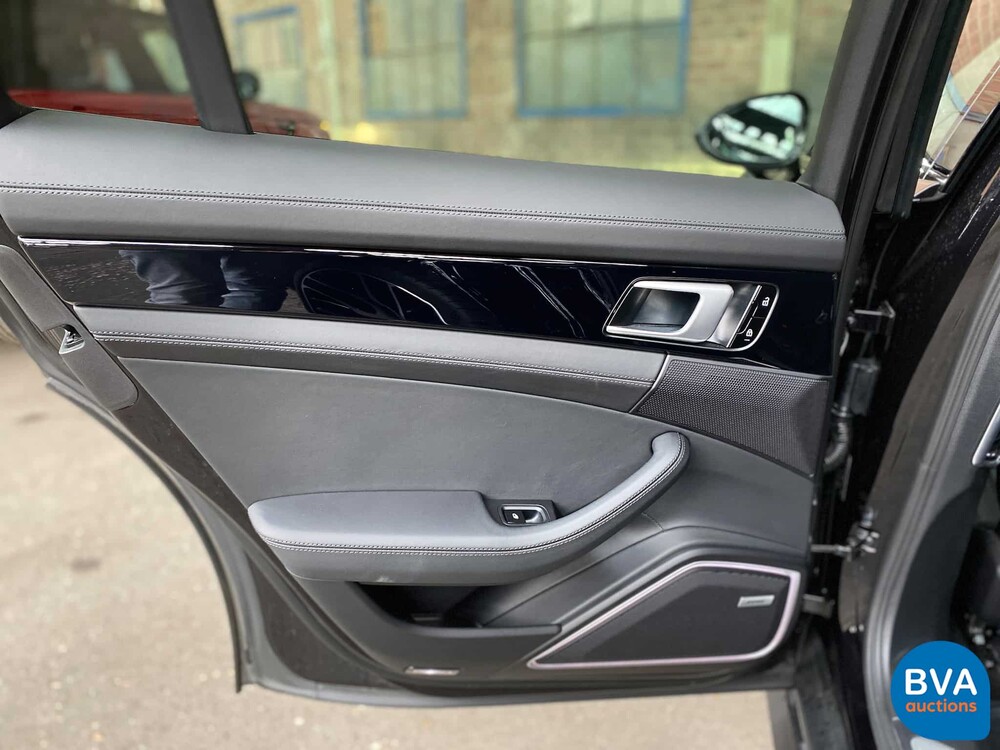 Porsche Panamera E-Hybrid Sport Turismo Sportchrono 462pk 2021 -GARANTIE-.