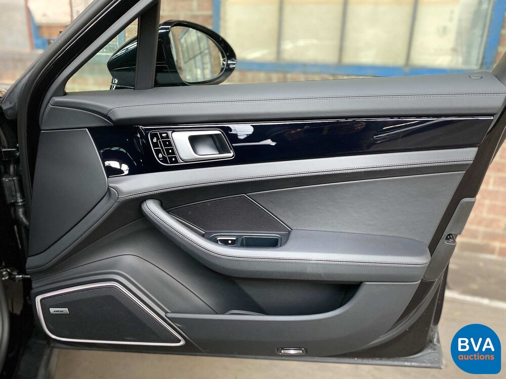 Porsche Panamera E-Hybrid Sport Turismo Sportchrono 462pk 2021 -GARANTIE-.