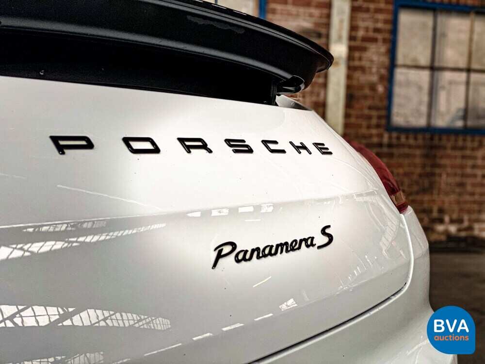 Porsche Panamera S E-Hybrid 416pk SportChrono 2014 -Org NL-, 5-TDZ-03.