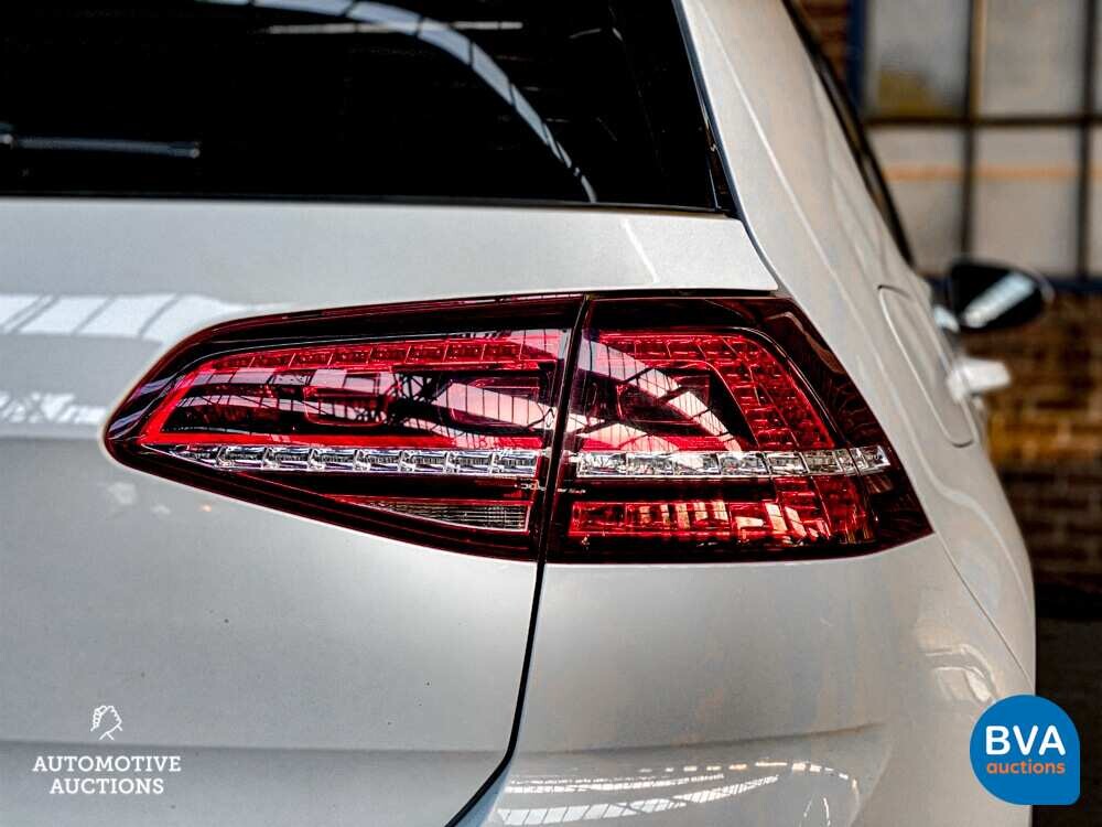 Volkswagen Golf GTI 2.0 TSI 220 PS 2013, P-962-FV.