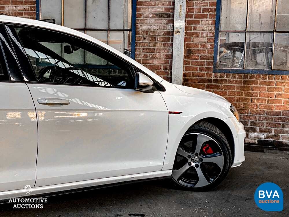 Volkswagen Golf GTI 2.0 TSI 220 PS 2013, P-962-FV.