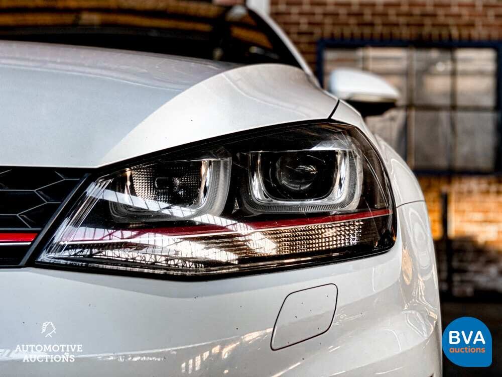 Volkswagen Golf GTI 2.0 TSI 220 PS 2013, P-962-FV.