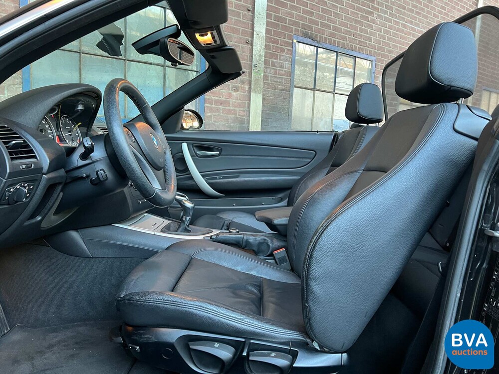 BMW 118i Cabrio High Executive 1er 143PS 2010 -Org. NL-, 39-KNT-4.