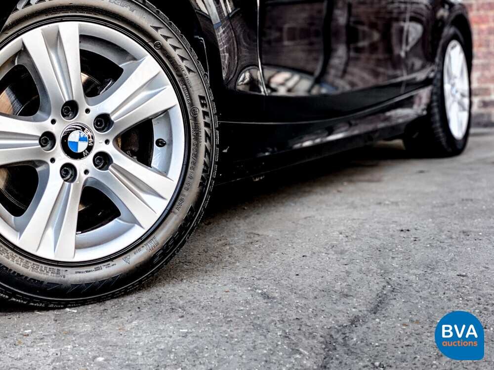 BMW 118i Cabrio High Executive 1er 143PS 2010 -Org. NL-, 39-KNT-4.