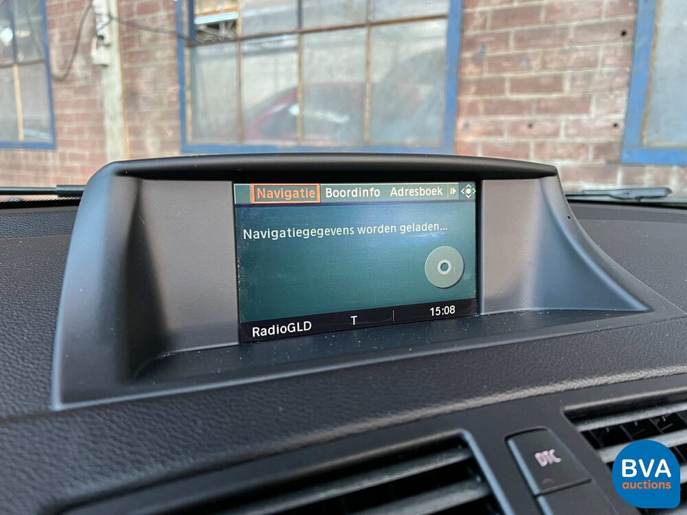 BMW 118i Cabrio High Executive 1er 143PS 2010 -Org. NL-, 39-KNT-4.