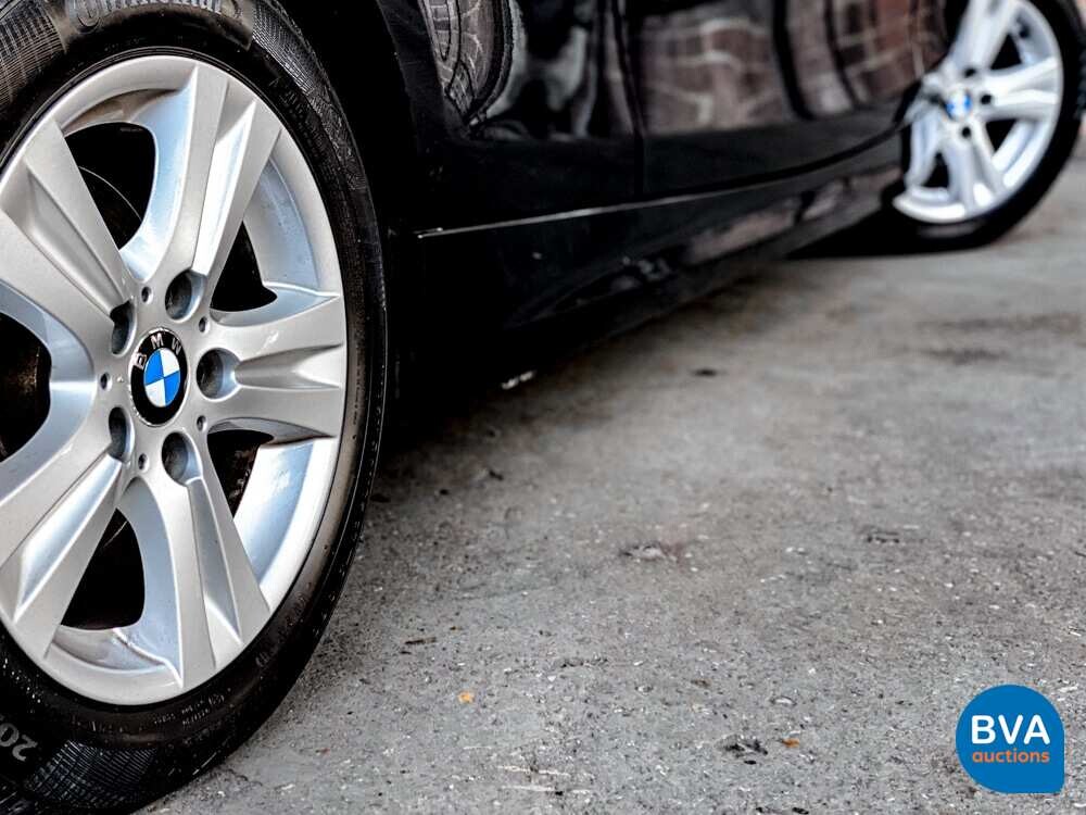 BMW 118i Cabrio High Executive 1er 143PS 2010 -Org. NL-, 39-KNT-4.