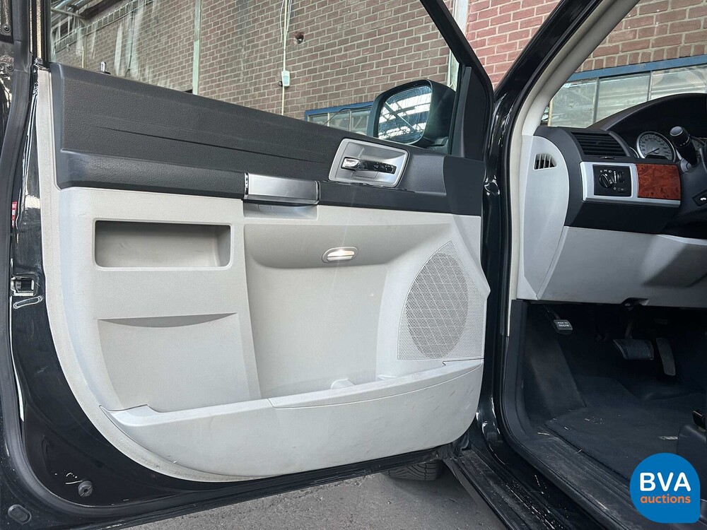 Chrysler Grand Voyager 2.8 CRD LX 163pk 2008, N-176-JV.
