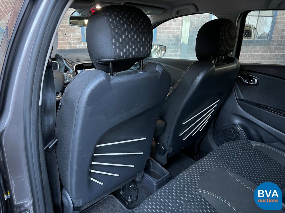 Renault Capture 1.2 Tce Bose 118 PS 2018, P-996-FP.