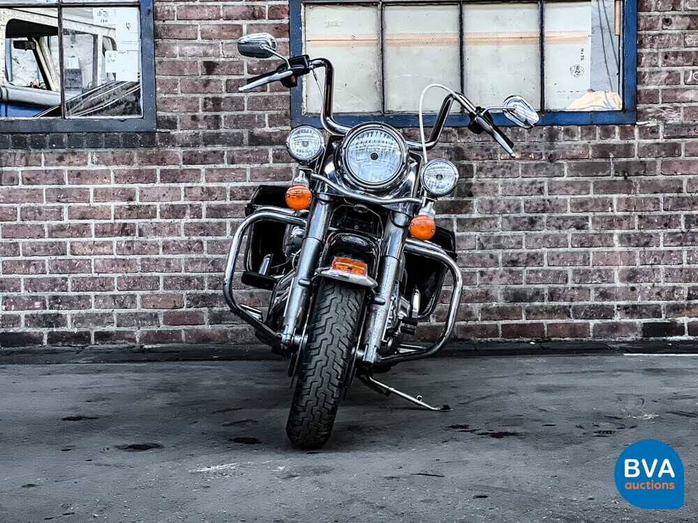 2008er Harley-Davidson Road King FLHRC mit 67 PS.