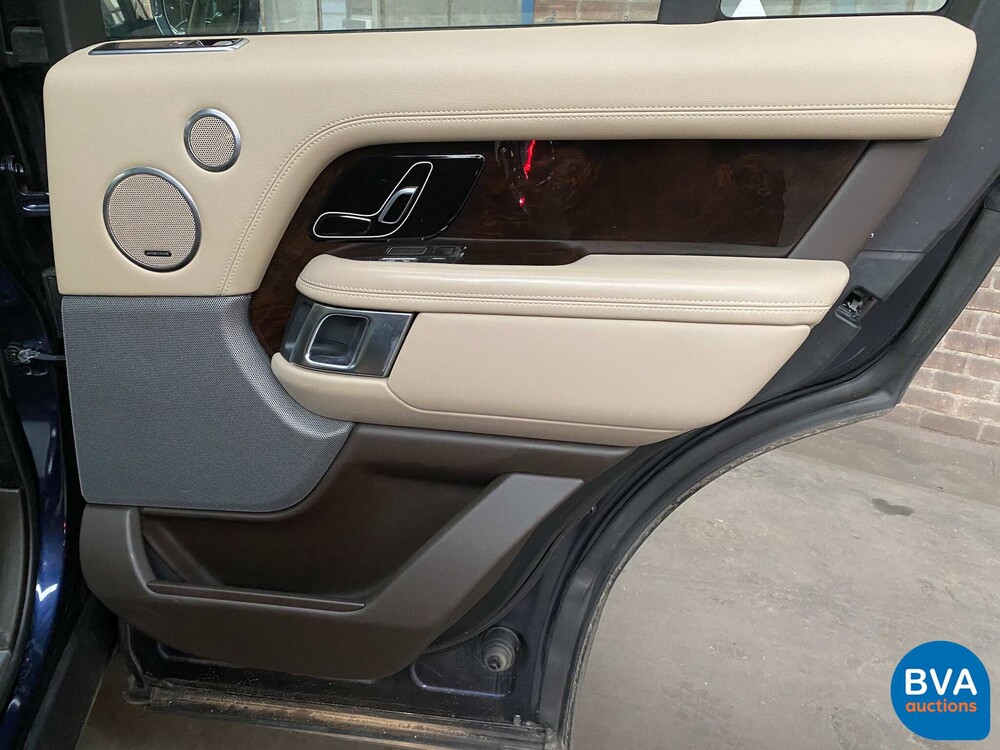 Land Rover Range Rover P400e Vogue 404PS Plug-In Hybrid 2019 -Org. NL-FACELIFT, XV-122-H.