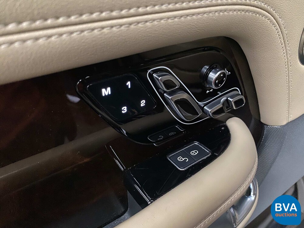 Land Rover Range Rover P400e Vogue 404PS Plug-In Hybrid 2019 -Org. NL-FACELIFT, XV-122-H.