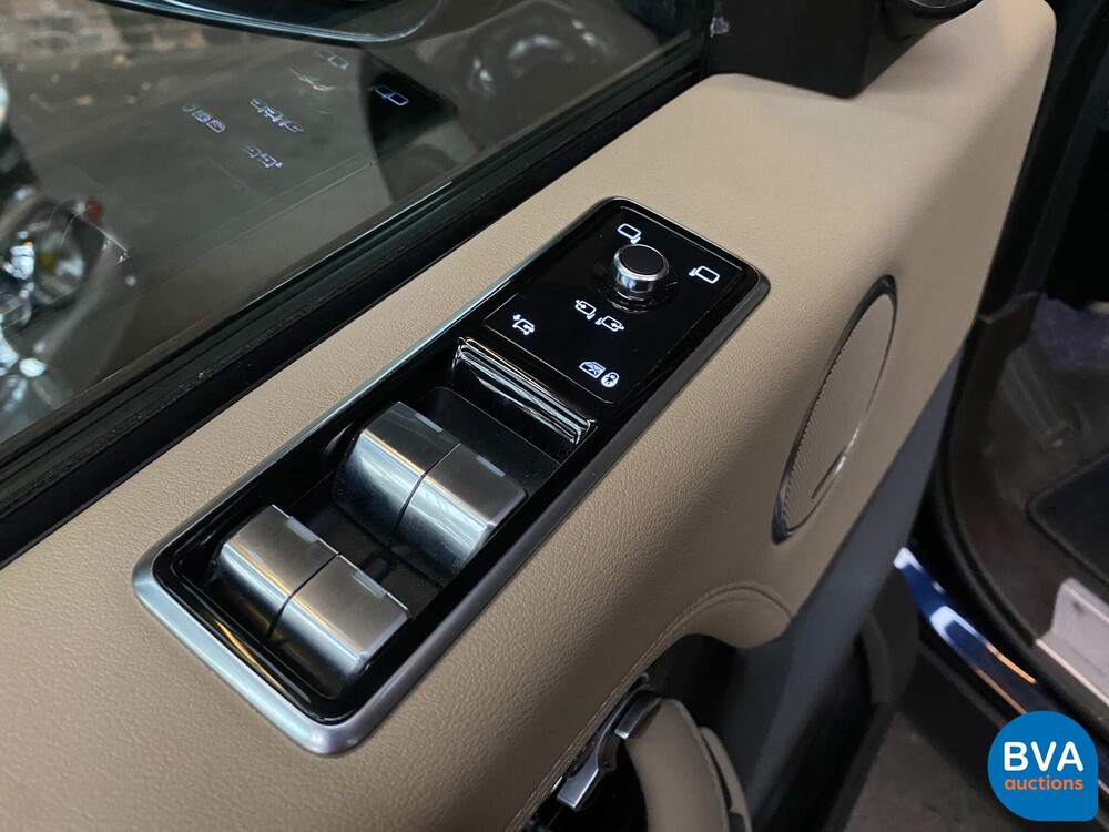 Land Rover Range Rover P400e Vogue 404PS Plug-In Hybrid 2019 -Org. NL-FACELIFT, XV-122-H.