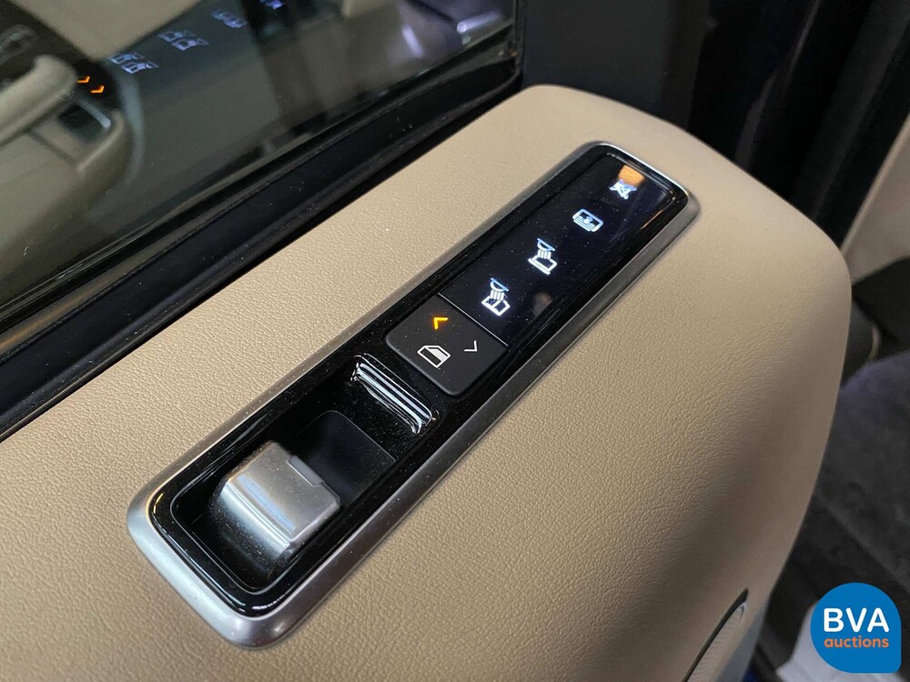 Land Rover Range Rover P400e Vogue 404PS Plug-In Hybrid 2019 -Org. NL-FACELIFT, XV-122-H.