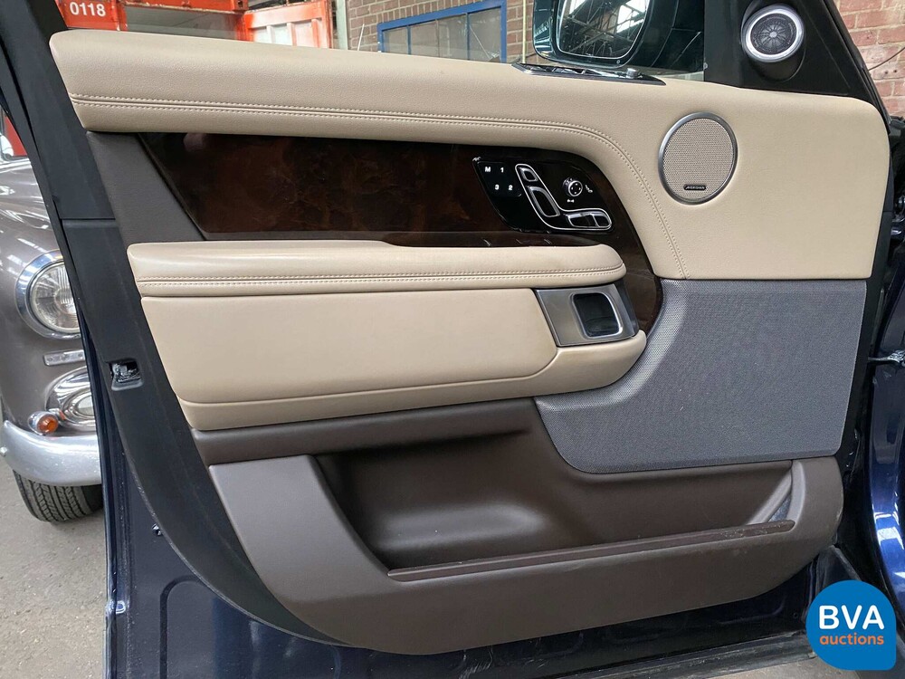 Land Rover Range Rover P400e Vogue 404PS Plug-In Hybrid 2019 -Org. NL-FACELIFT, XV-122-H.