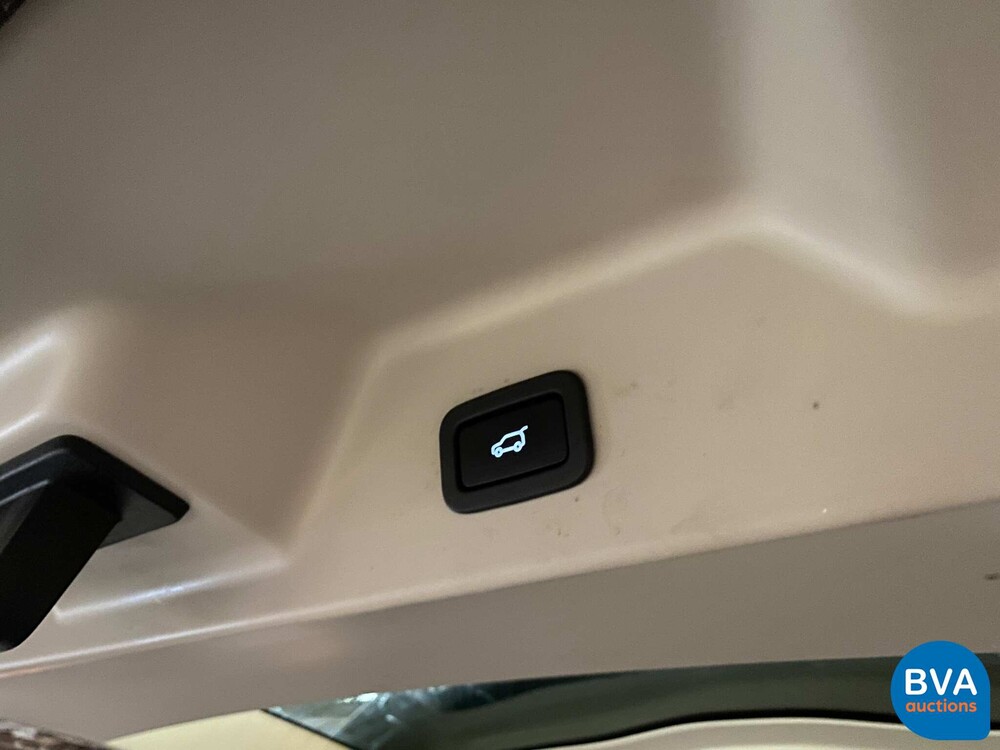 Land Rover Range Rover P400e Vogue 404PS Plug-In Hybrid 2019 -Org. NL-FACELIFT, XV-122-H.