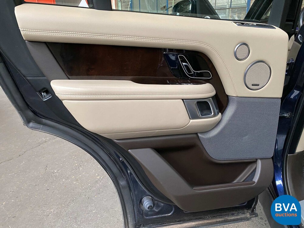 Land Rover Range Rover P400e Vogue 404PS Plug-In Hybrid 2019 -Org. NL-FACELIFT, XV-122-H.