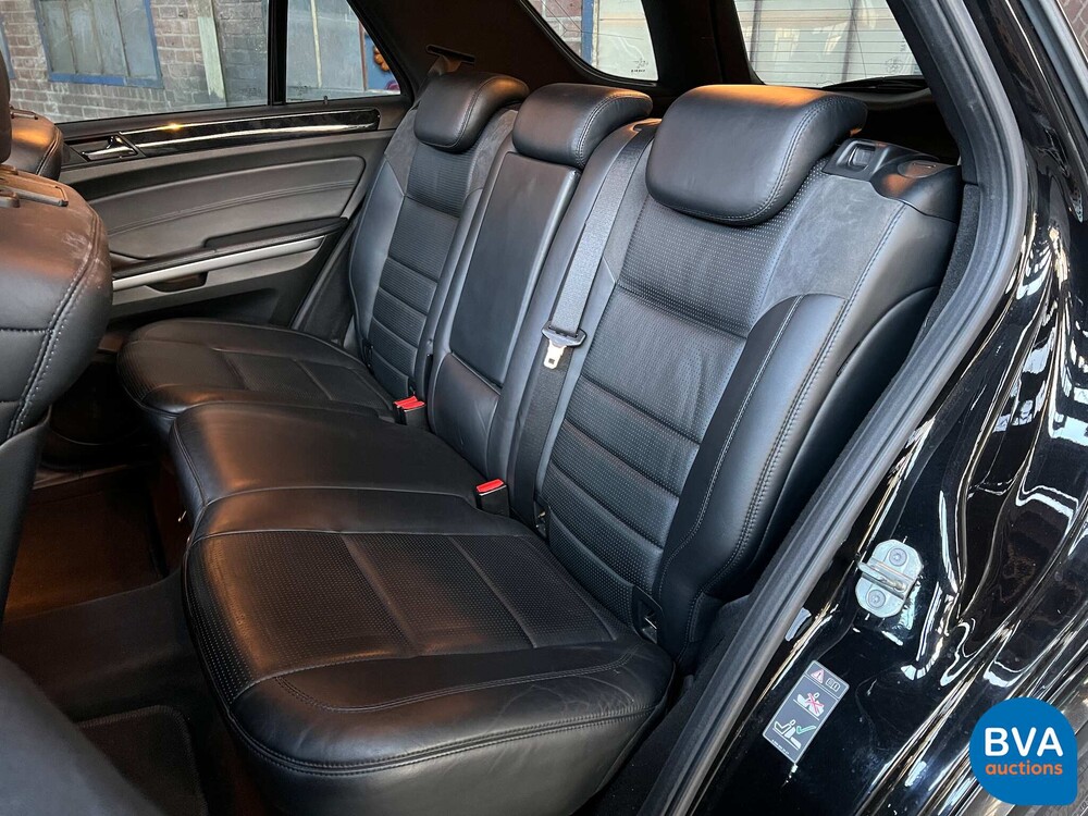 Mercedes-Benz ML63 AMG 510 PS 2010, P-957-FP.