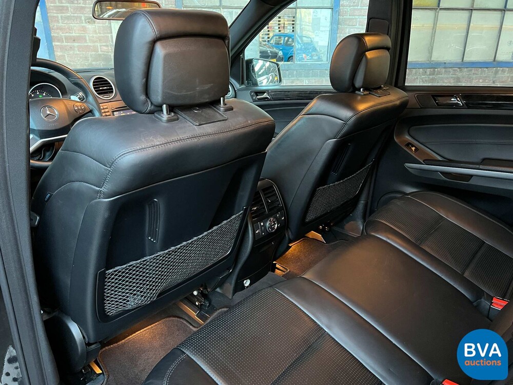 Mercedes-Benz ML63 AMG 510 PS 2010, P-957-FP.