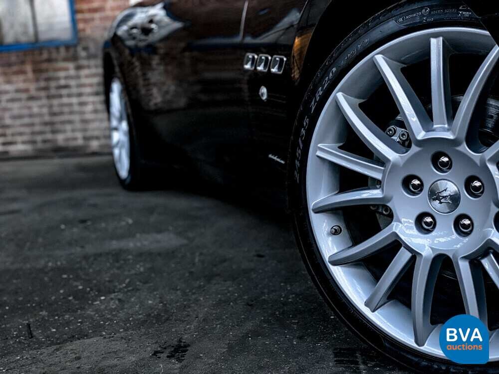 Maserati Granturismo 4.2 V8 405hp 2008.