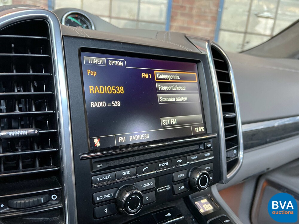 Porsche Cayenne 4.8 Turbo 500 PS 2010, RZ-707-X.